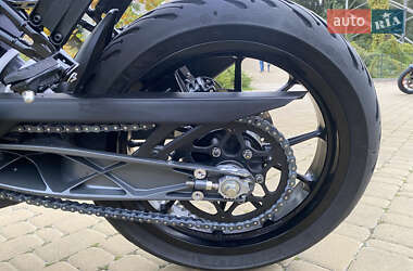 Мотоцикл Без обтекателей (Naked bike) KTM 390 Duke 2023 в 