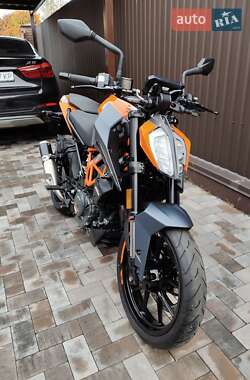 Мотоцикл Без обтекателей (Naked bike) KTM 390 Duke 2023 в Белогородке