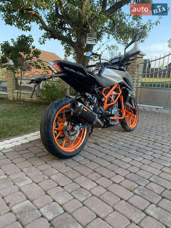Мотоцикл Без обтікачів (Naked bike) KTM 390 Duke 2021 в Чернівцях