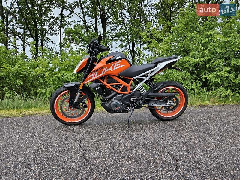 Мотоцикл Без обтекателей (Naked bike) KTM 390 Duke 2021 в Александрие