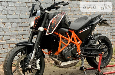 Мотоцикл Классик KTM 690 Duke 2017 в Нежине Мотоцикл Классик KTM 690 Duke 2017 в Нежине