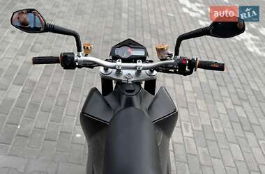 Мотоцикл Без обтекателей (Naked bike) KTM 690 Duke 2010 в 