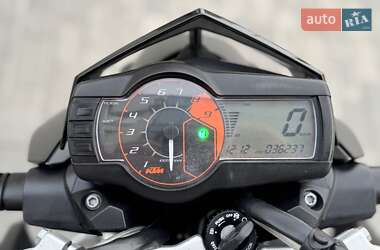 Мотоцикл Без обтекателей (Naked bike) KTM 690 Duke 2010 в 