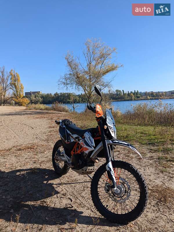 Мотоцикл Багатоцільовий (All-round) KTM 690 Enduro 2016 в Харкові