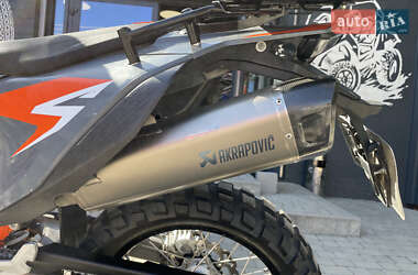 Мотоцикл Многоцелевой (All-round) KTM 690 Enduro 2022 в 