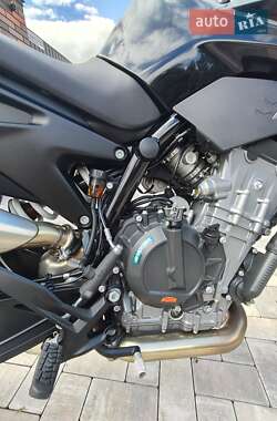 Мотоцикл Без обтекателей (Naked bike) KTM 890 Duke 2021 в 