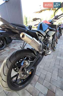 Мотоцикл Без обтекателей (Naked bike) KTM 890 Duke 2021 в 