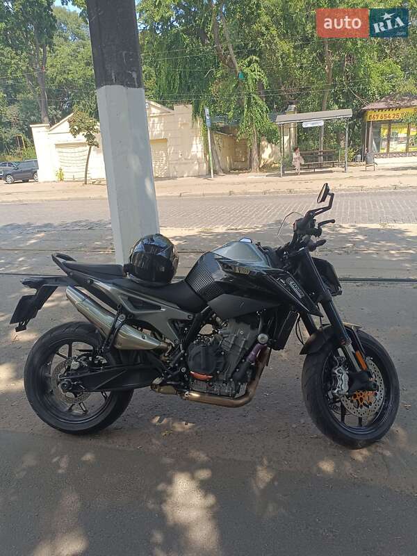 Мотоцикл Без обтекателей (Naked bike) KTM Duke 790 2018 в 