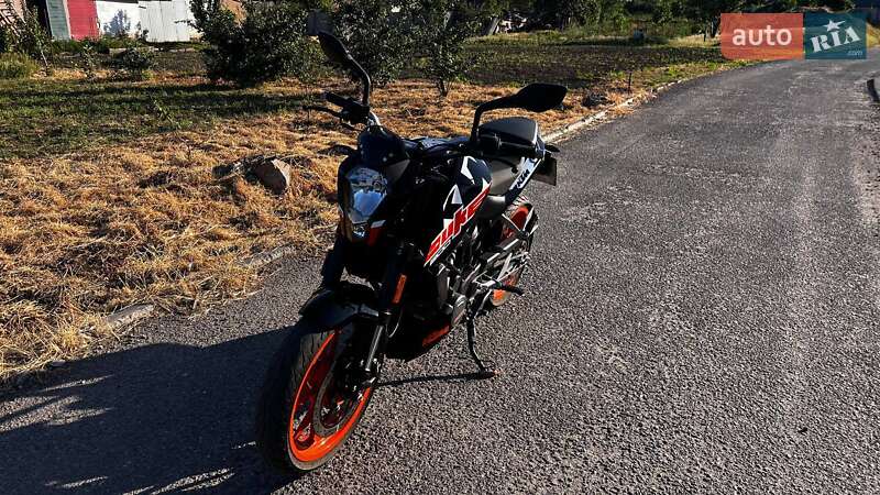 KTM Duke 2021