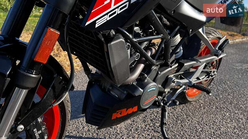 Мотоцикл Без обтікачів (Naked bike) KTM Duke 2021 в Новому Бузі фото 19 Мотоцикл Без обтікачів (Naked bike) KTM Duke 2021 в Новому Бузі