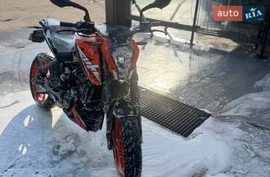 Мотоцикл Без обтекателей (Naked bike) KTM Duke 2021 в Киеве