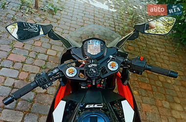 Спортбайк KTM RC 390 2017 в 