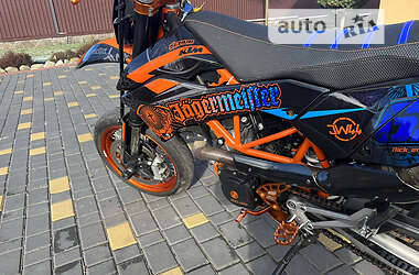 Мотоцикл Супермото (Motard) KTM SMC 690R 2015 в Нововолынске