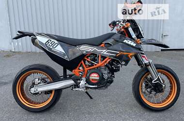 Мотоцикл Супермото (Motard) KTM SMC 690R 2017 в 