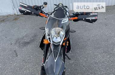 Мотоцикл Супермото (Motard) KTM SMC 690R 2017 в 
