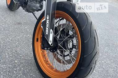 Мотоцикл Супермото (Motard) KTM SMC 690R 2017 в 
