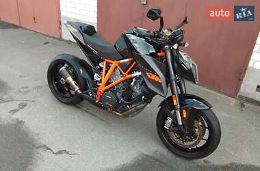 Мотоцикл Без обтекателей (Naked bike) KTM Super Duke 1290 2015 в 
