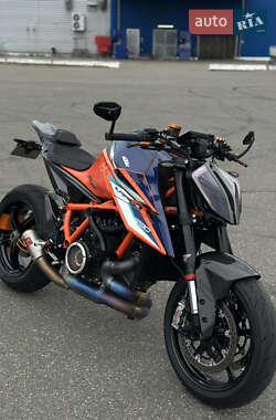Мотоцикл Без обтікачів (Naked bike) KTM Super Duke 1290 2020 в Києві