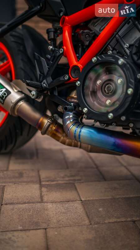 Мотоцикл Без обтекателей (Naked bike) KTM Super Duke 1290 2023 в Черновцах