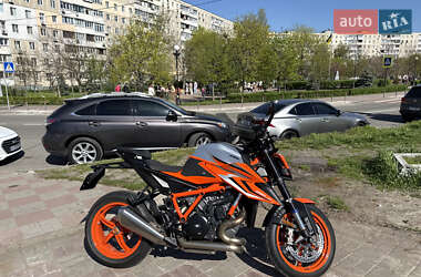 Мотоцикл Без обтекателей (Naked bike) KTM Super Duke 1290 2024 в Киеве