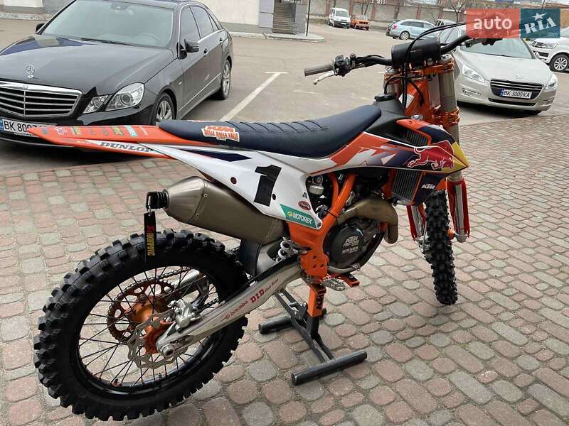 Мотоцикл Кросс KTM SX-F 450 2021 в Ровно