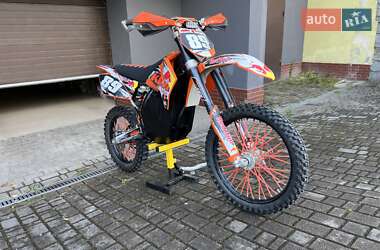 Мотоцикл Позашляховий (Enduro) KTM SX-F 2022 в 