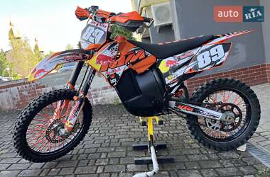 Мотоцикл Позашляховий (Enduro) KTM SX-F 2022 в 