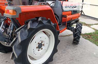 Трактор Kubota GL 2000 в 