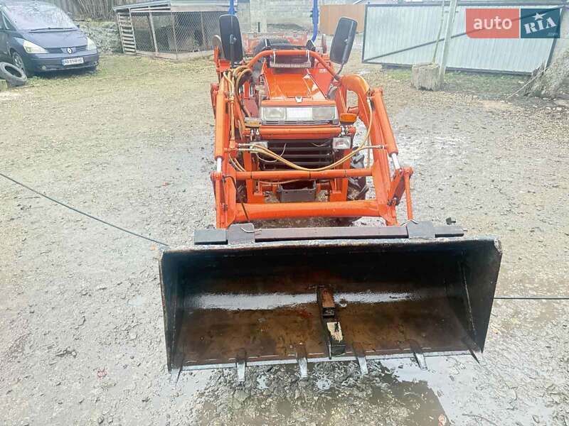 Kubota L 200 1990