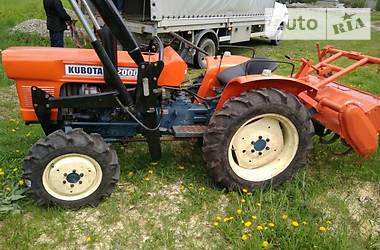 Фронтальный погрузчик Kubota L 1988 в Гусятине