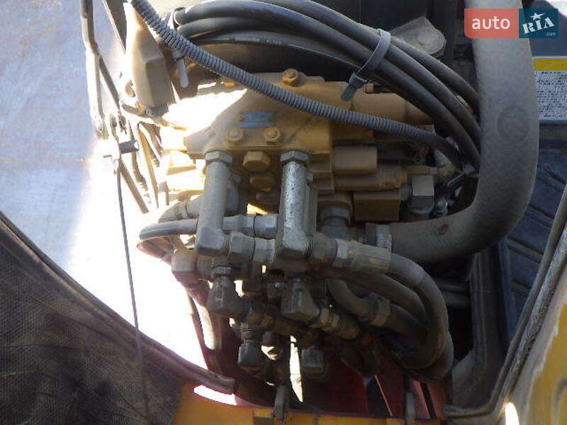 Гусеничний екскаватор Kubota U 2010 в Одесі