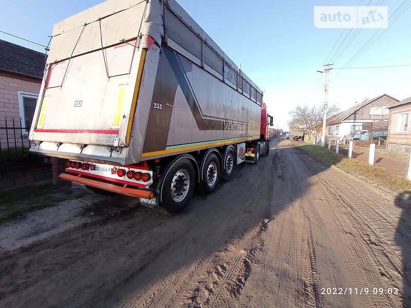 Самоскид напівпричіп KWB A1-310A 2001 в Рівному