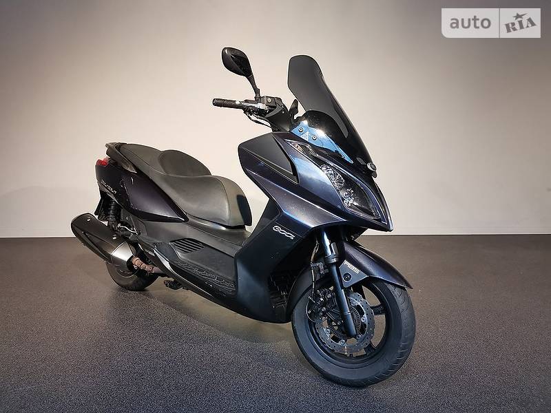 Макси-скутер Kymco Downtown 2009 в Киеве