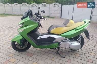 Макси-скутер Kymco Xciting 2006 в Ровно