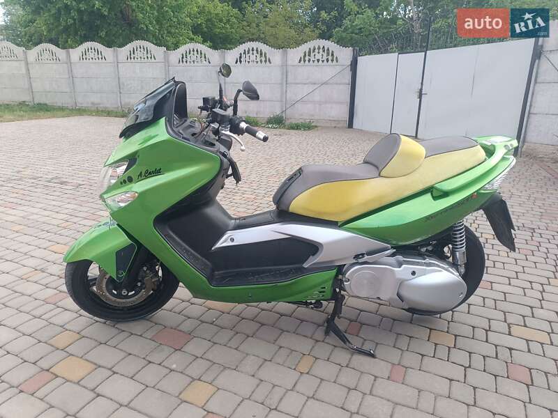 Макси-скутер Kymco Xciting 2006 в Ровно