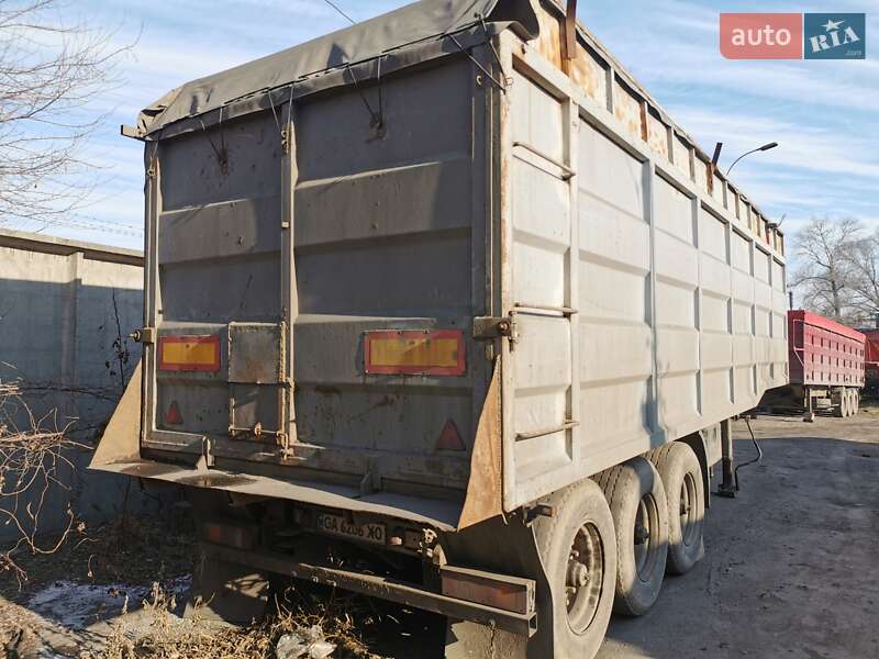 Самосвал полуприцеп LAG 0-3-375L 2000 в Черкассах