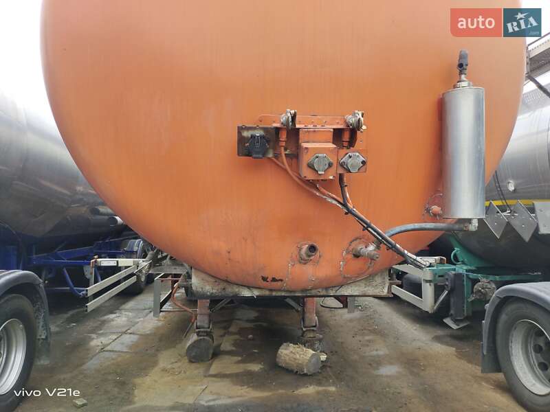 Цистерна полуприцеп LAG 0-3-39 1989 в Каменском фото 5 Цистерна полуприцеп LAG 0-3-39 1989 в Каменском
