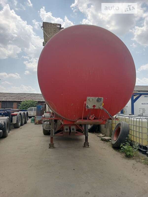 Цистерна полуприцеп LAG D3 1980 в Виннице