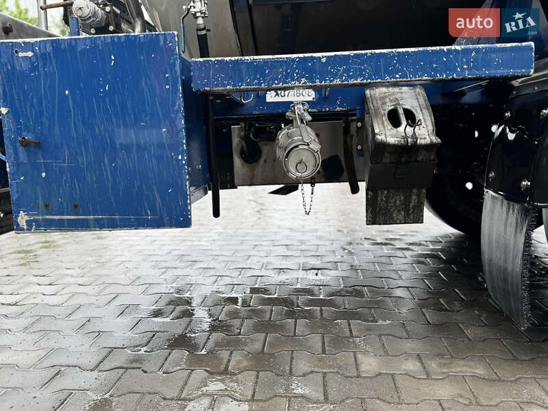Цистерна полуприцеп LAG D3 2000 в Виннице
