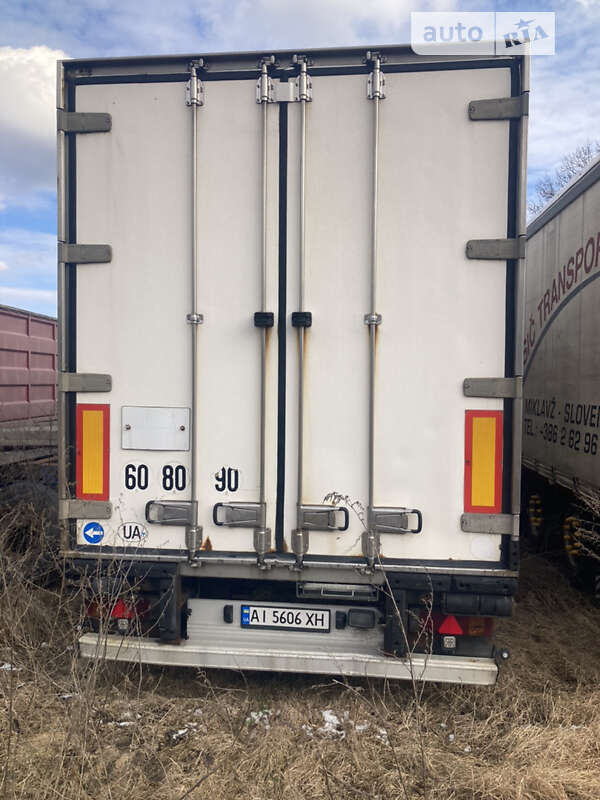 Рефрижератор полуприцеп Lamberet Carrier Maxima 2001 в Белой Церкви фото 2 Рефрижератор полуприцеп Lamberet Carrier Maxima 2001 в Белой Церкви