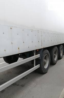 Рефрижератор полуприцеп Lamberet LVFS 2002 в 