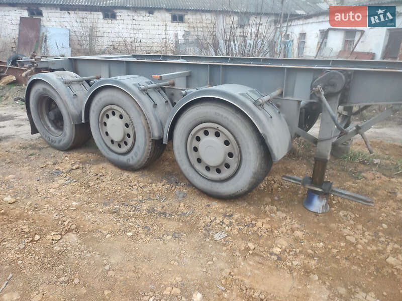 Контейнеровоз полуприцеп Lamberet LVFS 1990 в Одессе
