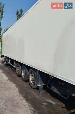 Рефрижератор полуприцеп Lamberet LVFS 2007 в 