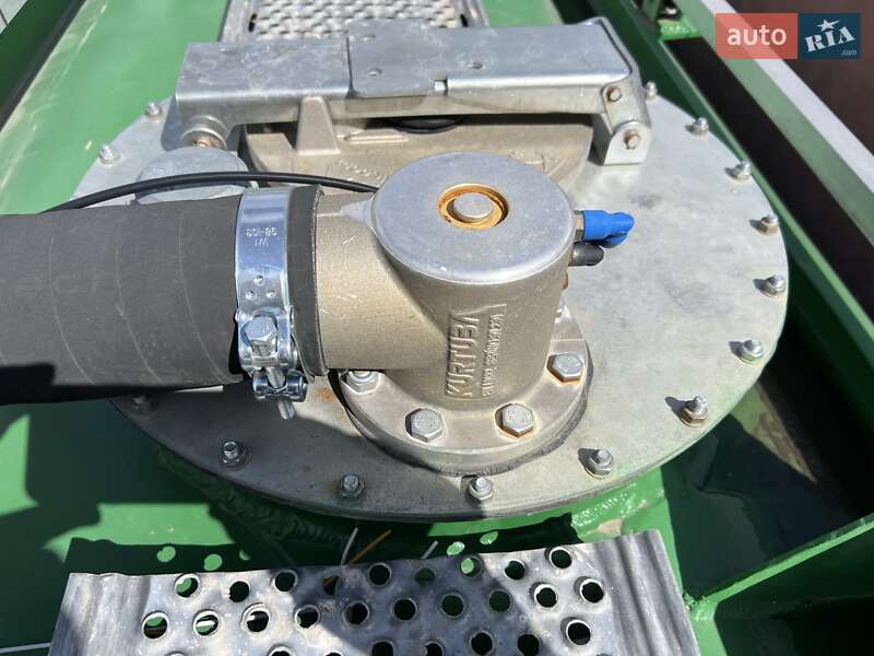 Цистерна Lamberet LVFS 2005 в Вінниці