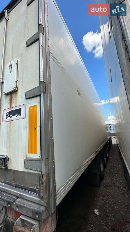 Рефрижератор напівпричіп Lamberet SR 2006 в Києві