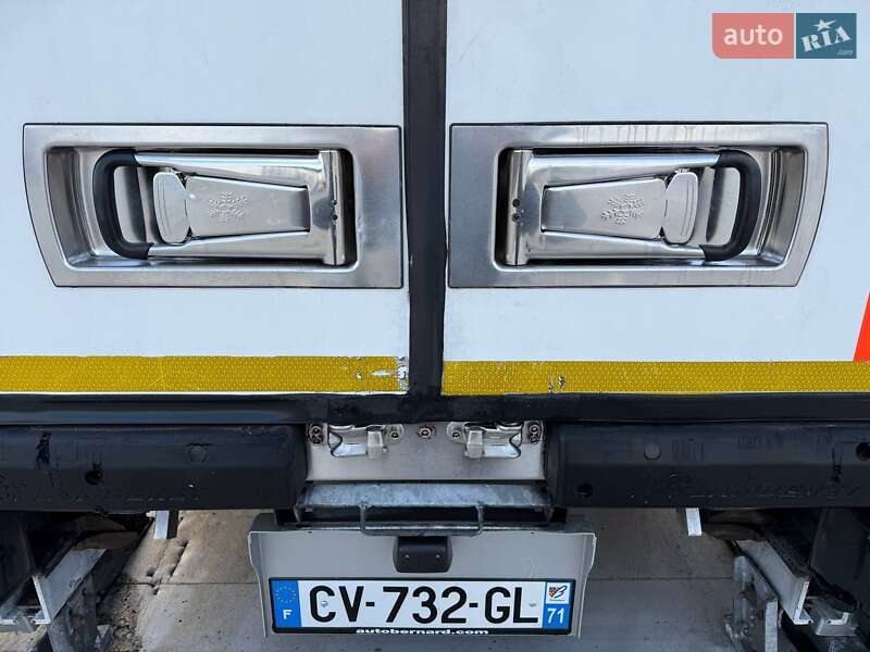 Рефрижератор полуприцеп Lamberet Termo King SMX 2014 в Дубно