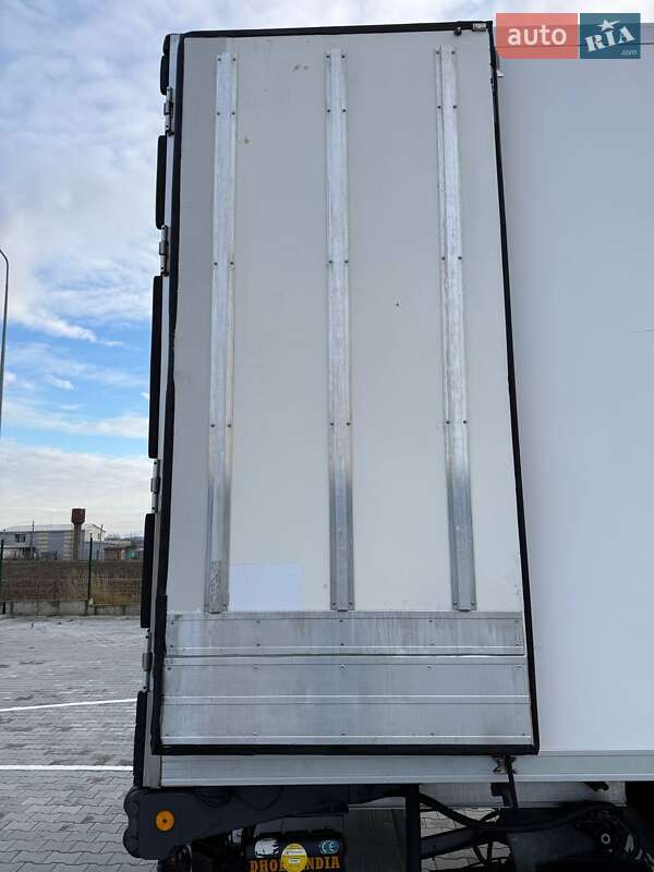 Рефрижератор полуприцеп Lamberet Termo King SMX 2014 в Дубно