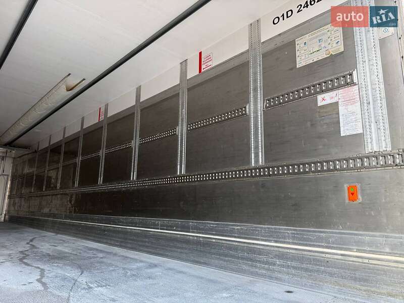 Рефрижератор полуприцеп Lamberet Termo King SMX 2014 в Дубно