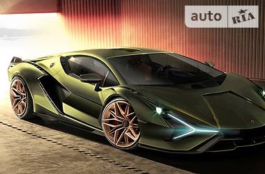 Купе Lamborghini Aventador 2019 в 