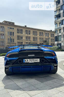 Купе Lamborghini Huracan 2020 в Києві